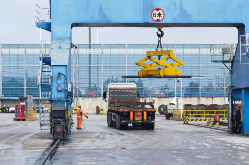 高邮秦邮特钢实现首票自营出口，开启海外市场新篇章